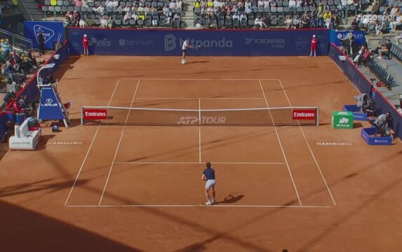 Klik hier om Ziggo Sport Tennis van 19 mei te bekijken.