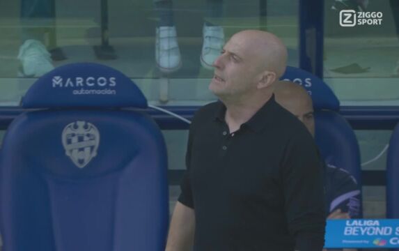 Klik hier om Ziggo Sport voetbal van 2 november te bekijken.