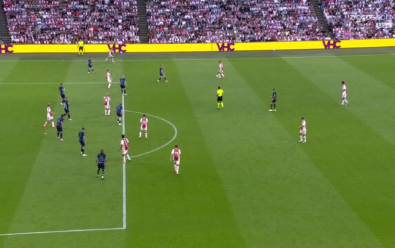 Klik hier om Ziggo Sport voetbal van 6 augustus te bekijken.