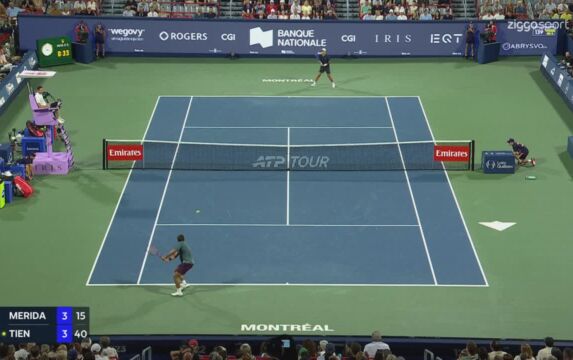 Klik hier om Ziggo Sport Tennis van 12 augustus te bekijken.