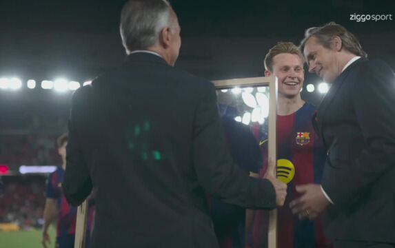 Klik hier om Ziggo Sport voetbal van 24 april te bekijken.