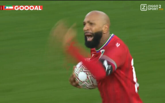 Klik hier om Ziggo Sport voetbal van 31 december te bekijken.