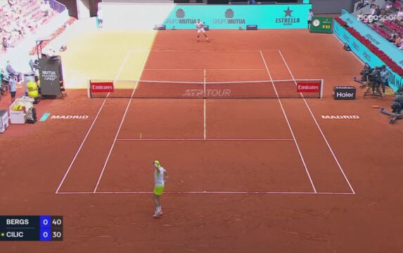 Klik hier om Ziggo Sport Tennis van 22 april te bekijken.