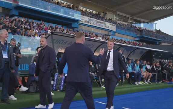 Klik hier om Ziggo Sport voetbal van 19 april te bekijken.
