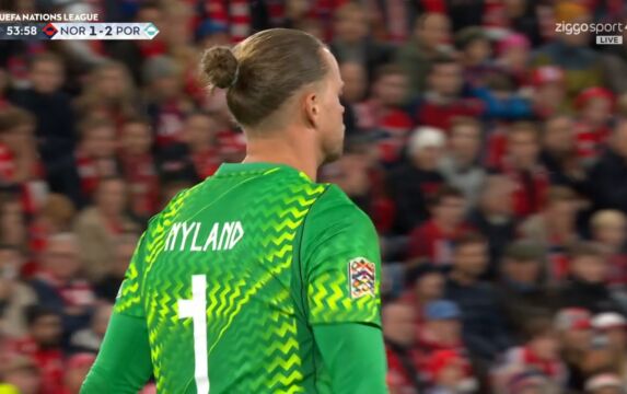 Klik hier om Ziggo Sport voetbal van 27 september te bekijken.