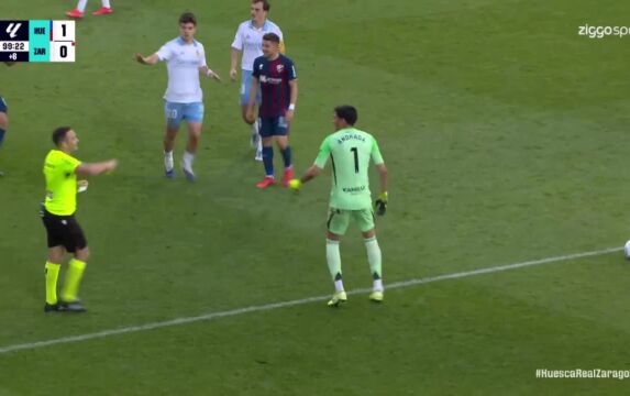 Klik hier om Ziggo Sport voetbal van 27 april te bekijken.