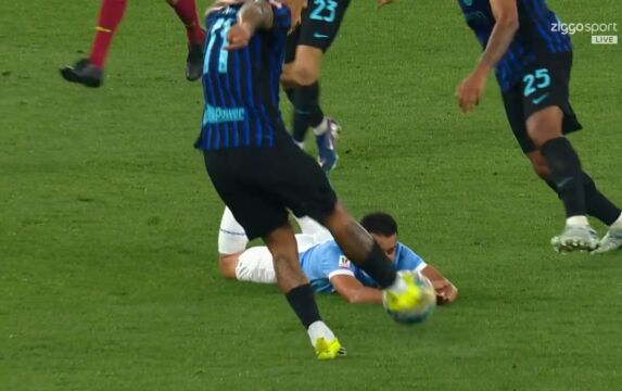 Klik hier om Ziggo Sport voetbal van 13 mei te bekijken.