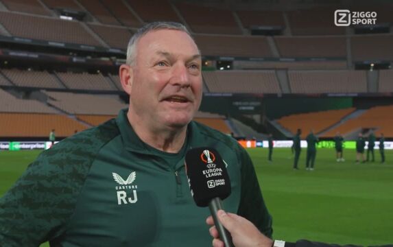 Klik hier om Interview Jans van 27 november te bekijken.