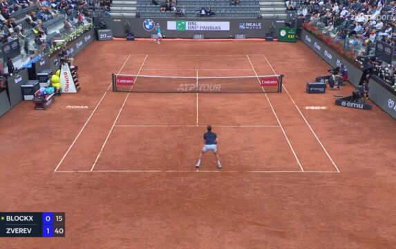 Klik hier om Ziggo Sport Tennis van 10 mei te bekijken.