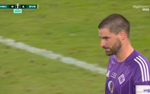 Klik hier om Ziggo Sport voetbal van 1 september te bekijken.