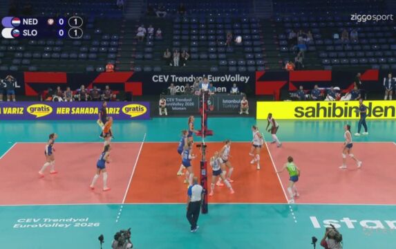 Klik hier om Ziggo Sport Volleybal van 31 augustus te bekijken.