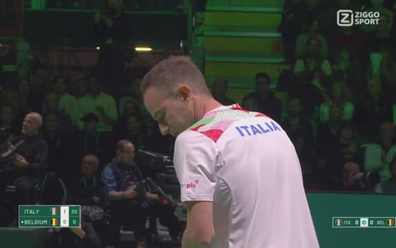 Klik hier om Ziggo Sport Tennis van 21 november te bekijken.