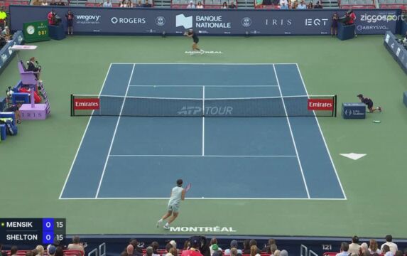 Klik hier om Ziggo Sport Tennis van 12 augustus te bekijken.