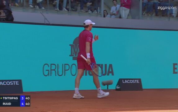 Klik hier om Ziggo Sport Tennis van 28 april te bekijken.