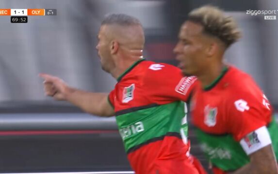 Klik hier om Ziggo Sport voetbal van 11 augustus te bekijken.