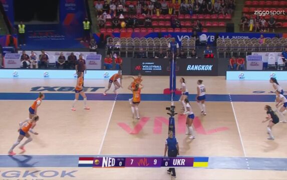 Klik hier om Ziggo Sport Volleybal van 19 juni te bekijken.